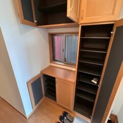 収納場所豊富な玄関です♪
